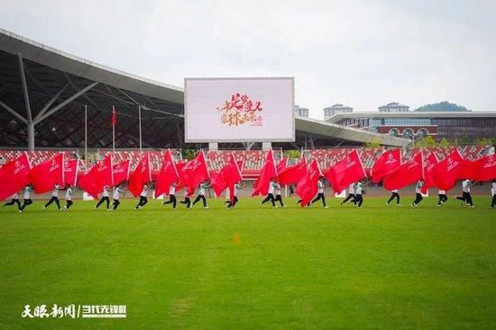 俱乐部正在与球员的经纪人敲定合同，交易已完成，体检可能在下周进行。